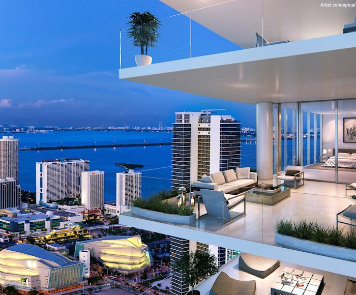 Spectacular view of Miami from the Paramount Miami Worldcenter