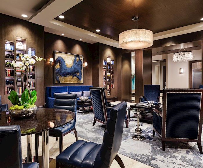 For sale: The Avenue Collection 1200 Condominium